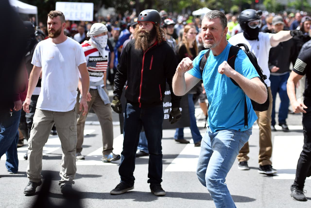 Desde el triunfo de Trump distintos actos violentos relacionados a la política han ocurrido en Berkeley.