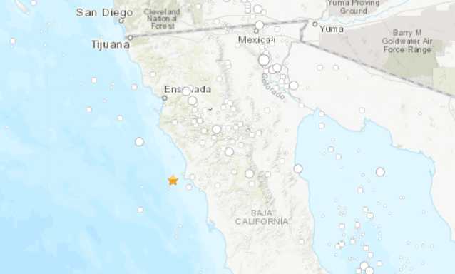 Un 
<a href="https://www.univision.com/noticias/america-latina/sismo-de-magnitud-6-2-sacude-costa-de-baja-california-noroeste-de-mexico">sismo de 6.2 de magnitud</a> se reportó este martes a primeras horas de la mañana en aguas costeras de Baja California. Expertos del Servicio Geológico responden ante las interrogantes de riesgos de tsunami en las costas al noroeste de México o al sur de California.
<br>