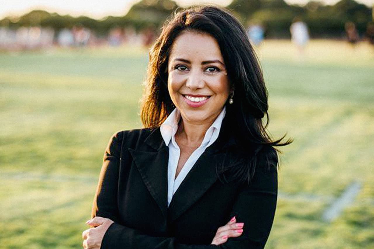 <b>Victoria Neave. </b>La representante estatal inició una huelga de hambre el pasado domingo en rechazo a la propuesta. “Les pido que recemos para ablandar los corazones de mis colegas que quieren votar a favor de la SB4… Esta ley no es una cuestión de seguridad pública, es un ataque al color de nuestra piel”, afirmó Neave este miércoles en una conferencia previa a la votación de la medida en el pleno de la Cámara de Representantes.