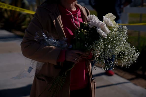 Hasta el momento, el motivo del tiroteo aún no estaba claro, y es demasiado pronto clasificar este ataque como un crimen de odio. 
<br>