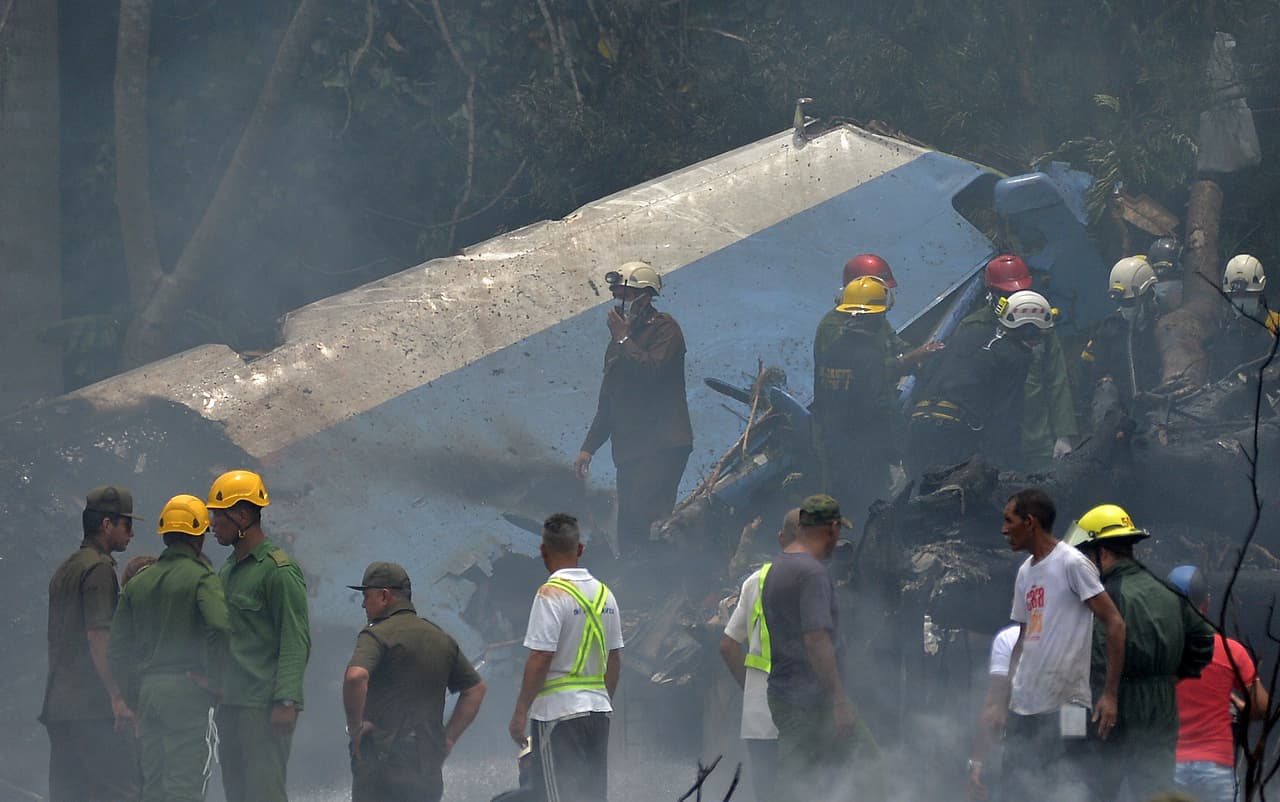 Cubadebate informó que el avión accidentado era un Boeing 737 arrendado por la compañía Cubana de Aviación a la mexicana Global Air (Damojh), por lo que se cree que la tripulación es de esa nacionalidad.