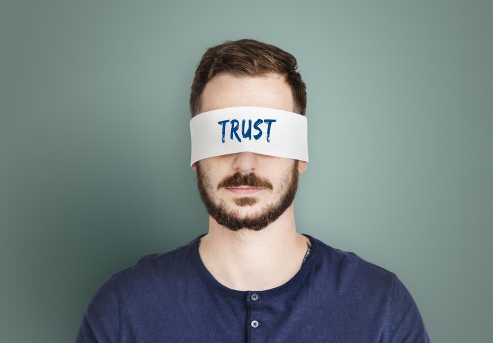 <b>LEO</b>
<br>A pesar de querer ser el centro de atención, saben muy bien proteger a sus amados. Si eres de su círculo, se convertirán en tu mejor confidente y la persona en que más podrás confiar. Sin embargo, si traicionas su confianza tienes que saber que es muy probable que jamás la recuperarás.