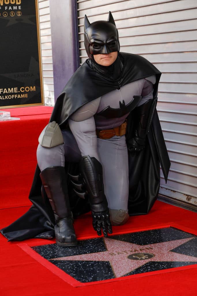 El también conocido como ‘El Caballero de la Noche’ fue creado para DC Comics por Bob Kane y Bill Finger, el primer cómic apareció en 1939. 
<br>