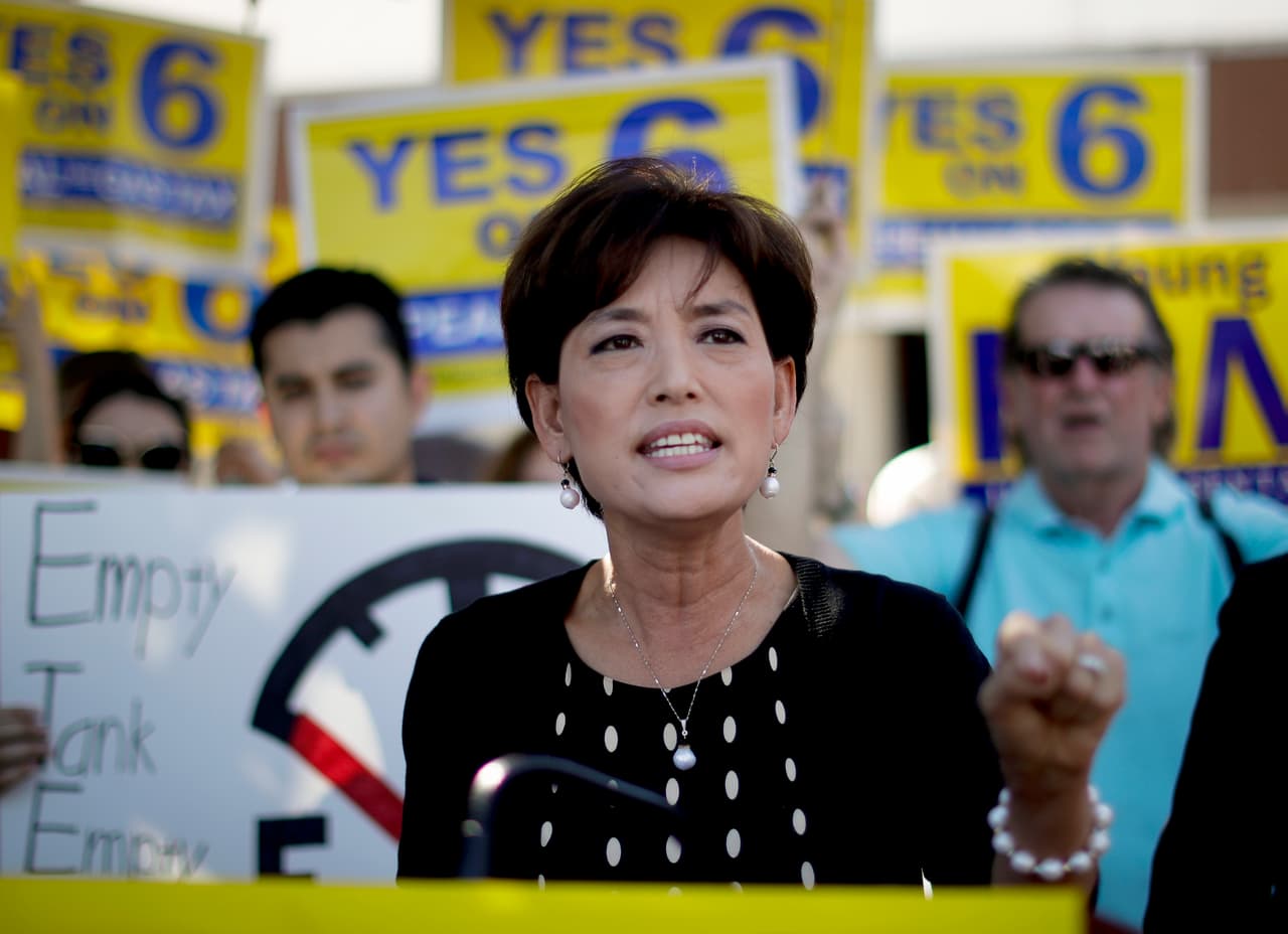 La republicana por California, 
<b>Young Kim</b>, se unió a los votos contra Taylor Greene, quien desde que se convirtió en candidata a representante el año pasado ha desatado críticas y preocupaciones por sus posiciones extremistas.