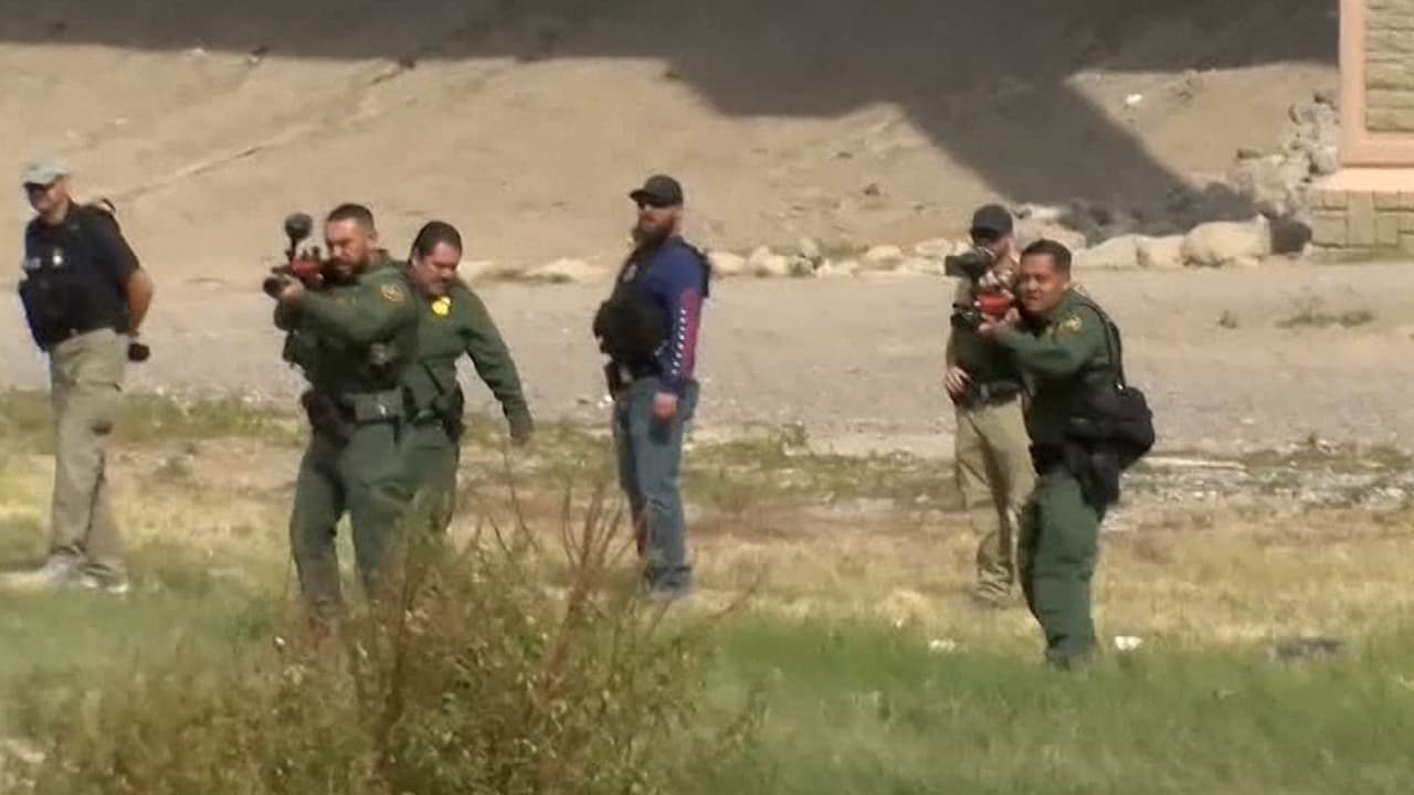ACLU condena uso de "lanzadores" por parte de la Patrulla Fronteriza para rechazar migrantes en la frontera