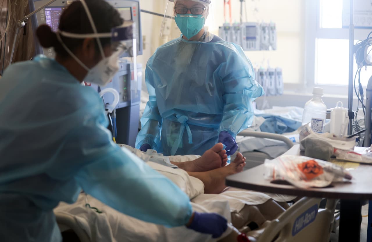 El condado de Los Ángeles supera las 16,000 muertes por coronavirus