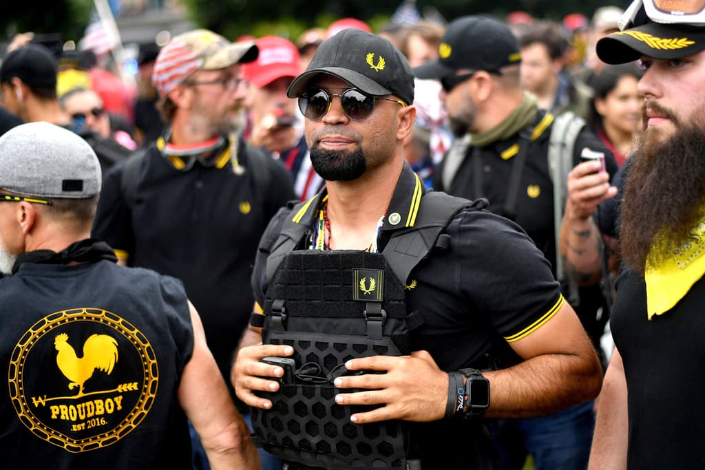 Enrique Tarrio, el exlíder de los Proud Boys, es condenado a 22 años de cárcel por el asalto al Capitolio