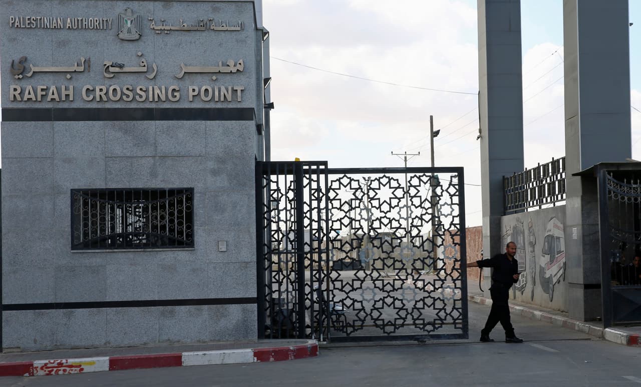 Qué es el paso de Rafah entre Gaza y Egipto y por qué se ha vuelto vital para los palestinos en la guerra entre Israel y Hamas