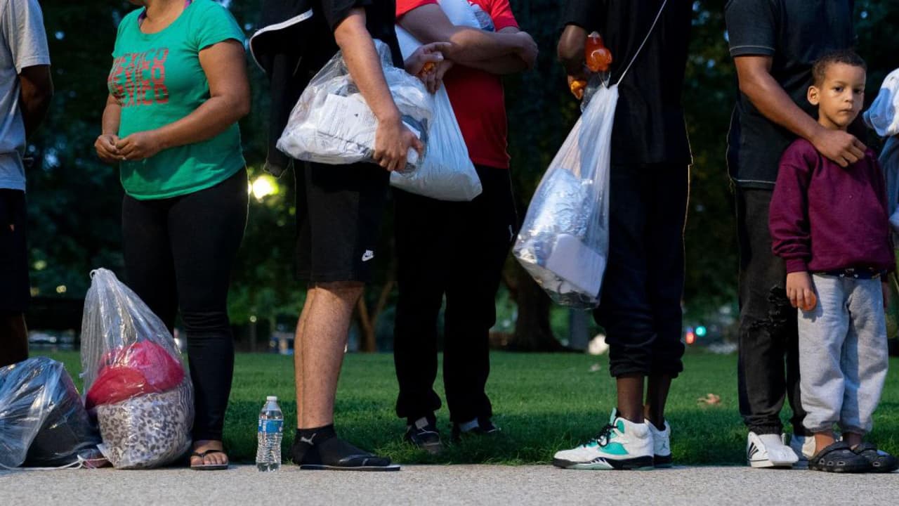 Abogadas explican si es viable para inmigrantes que obtengan asilo en Estados Unidos