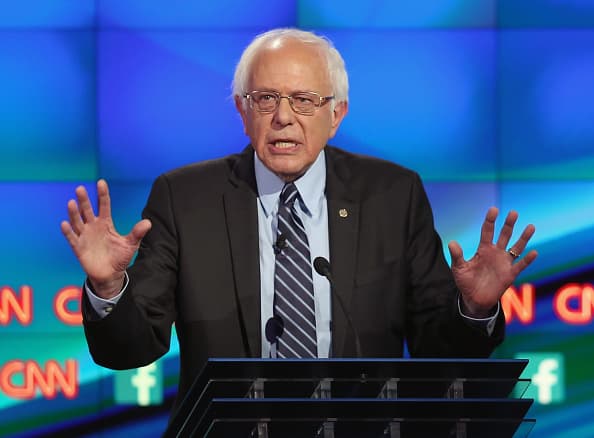 Sanders rechaza donación del jefe de firma que enfureció al subir precio de un medicamento
