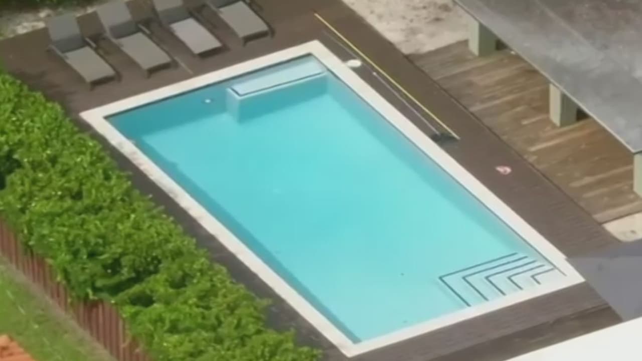 Investigan muerte por ahogamiento de una niña de 4 años en piscina de una casa
