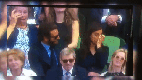 En 2016 Bradley Cooper e Irina Shayk fueron sorprendidos por las cámaras mientras peleaban en público a la mitad del partido de tenis entre Andy Murray
<b> </b>contra Milos Raonic, en la final de Wimbledon.