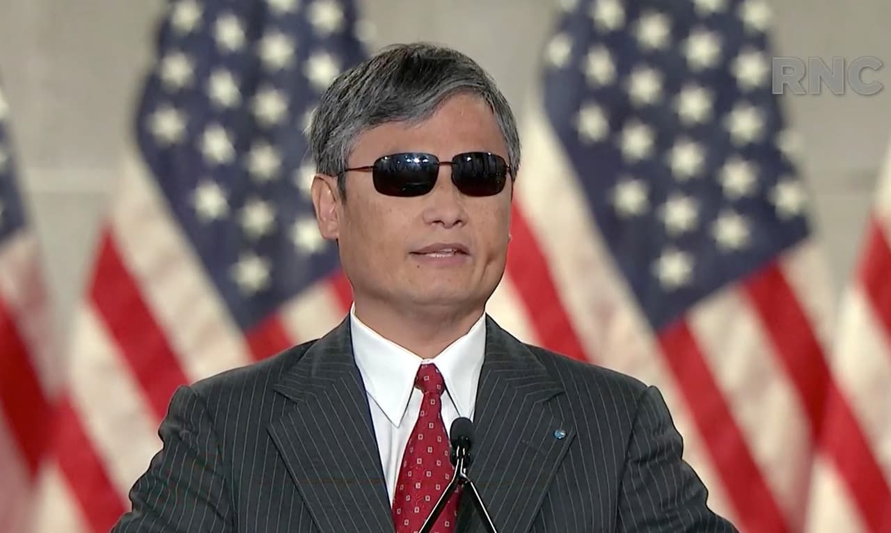 Chen Guangcheng, activista pro derechos humanos, aseguró que Trump se ha convertido en un líder para enfrentar lo que describió como la agresión de China. Guangcheng opinó que la política de apaciguamiento de gobiernos anteriores, incluyendo el de Barack Obama, "permitió que el Partido Comunista Chino inflitre y corroa diferentes aspectos de la comunidad global".