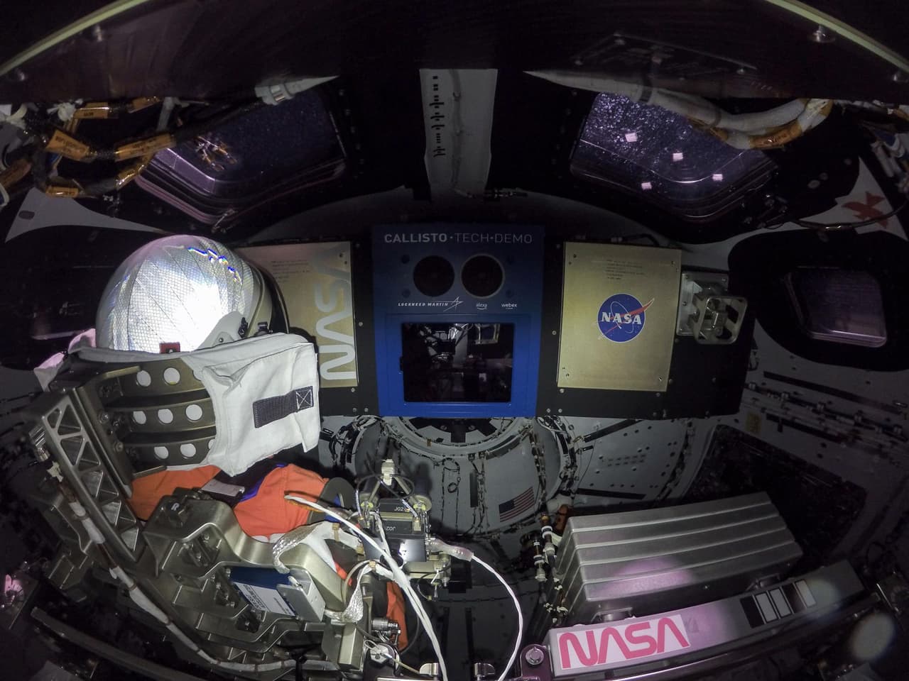Un muñeco de Snoopy astronauta despegó del Centro Espacial Kennedy en Florida, salió del planeta y le dio la vuelta a la Luna para luego regresar a la Tierra.