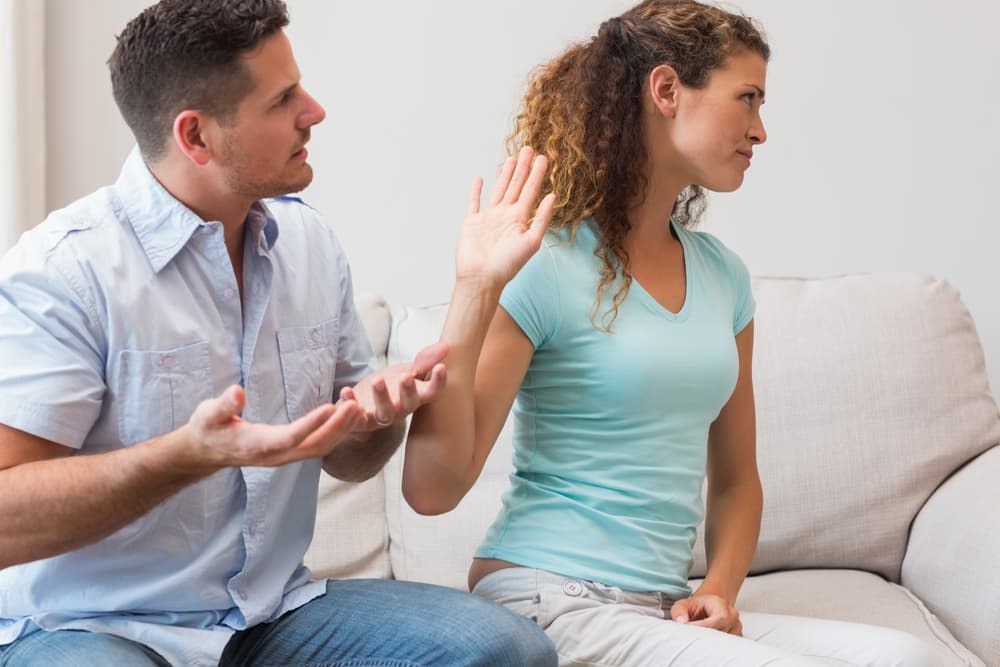 <b>GÉMINIS</b>
<br>Ellos no saben que muchas veces están provocando sus propios problemas, ya que suelen hablar de más y eso provoca disputas que terminan ofendiéndolos. Pero así como se ofenden rapidito, también suelen perdonar con la misma velocidad.