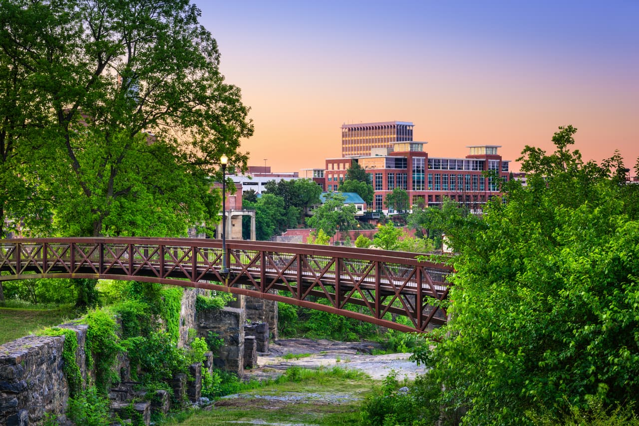 <b>Puesto 17: Columbus, Georgia. 34,32 puntos.</b> En el área de atención médica el estudio consideró factores como la tasa de mortalidad prematura, los costos de las medicinas y la calidad del sistema público de salud, entre otros.
