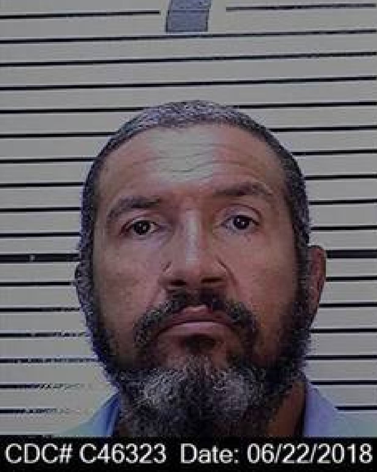 Manuel Machado Álvarez, de 59 años, murió el 3 de julio en un hospital de la Bahía de San Francisco debido a complicaciones derivadas de una infección de covid-19. Machado recibió la pena máxima en 1989 por homicidio en primer grado, violación y robo de vehículo cometidos en Sacramento dos años antes.