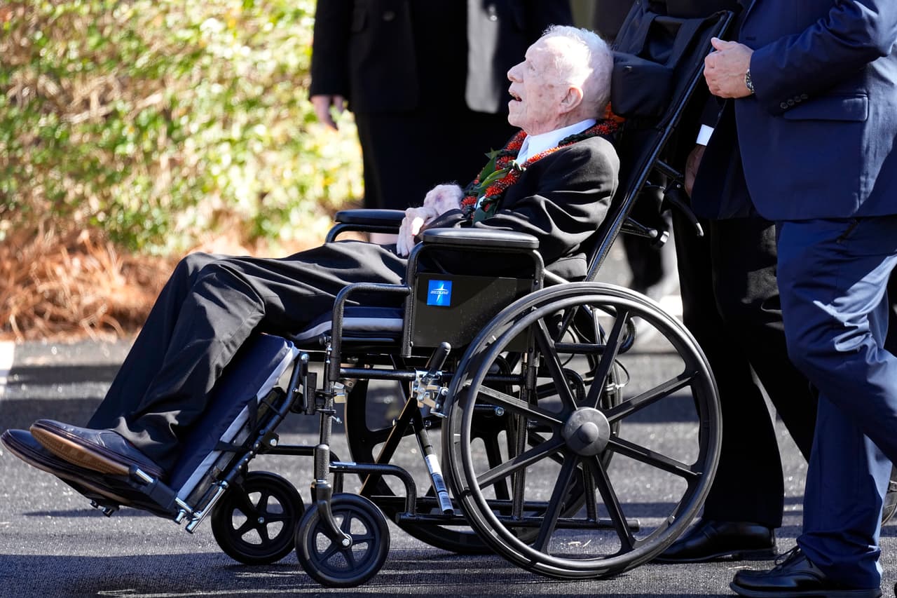 Jimmy Carter cumple su sueño de votar por Kamala Harris tras cumplir 100 años