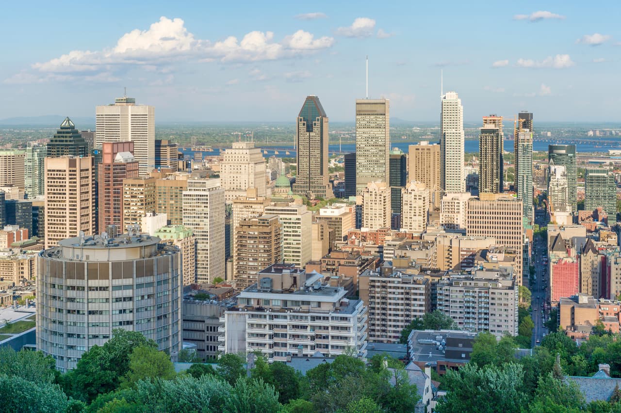 Sola por hoy: La ruta más corta. Montreal y sus recuerdos. 