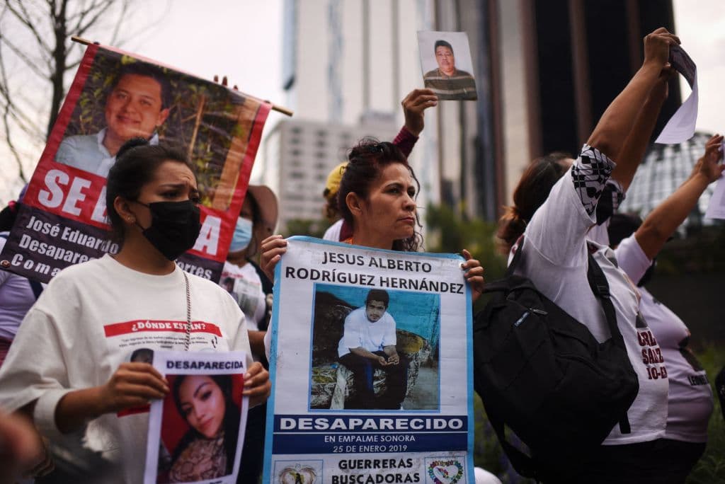 Cómo es el Banco de Datos Forenses que empieza a funcionar en México cuatro años después de lo previsto