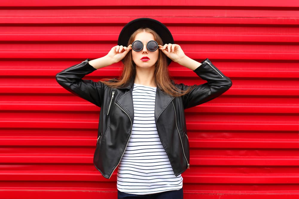 <h3 class="cms-H3-H3">Aspectos negativos de Géminis</h3>
<br>Superficial, vano e inconsistente, incapaz de concentrarse bien, tenso, inquisitivo y entrometido, ¡habla hasta por los codos! 
<br>