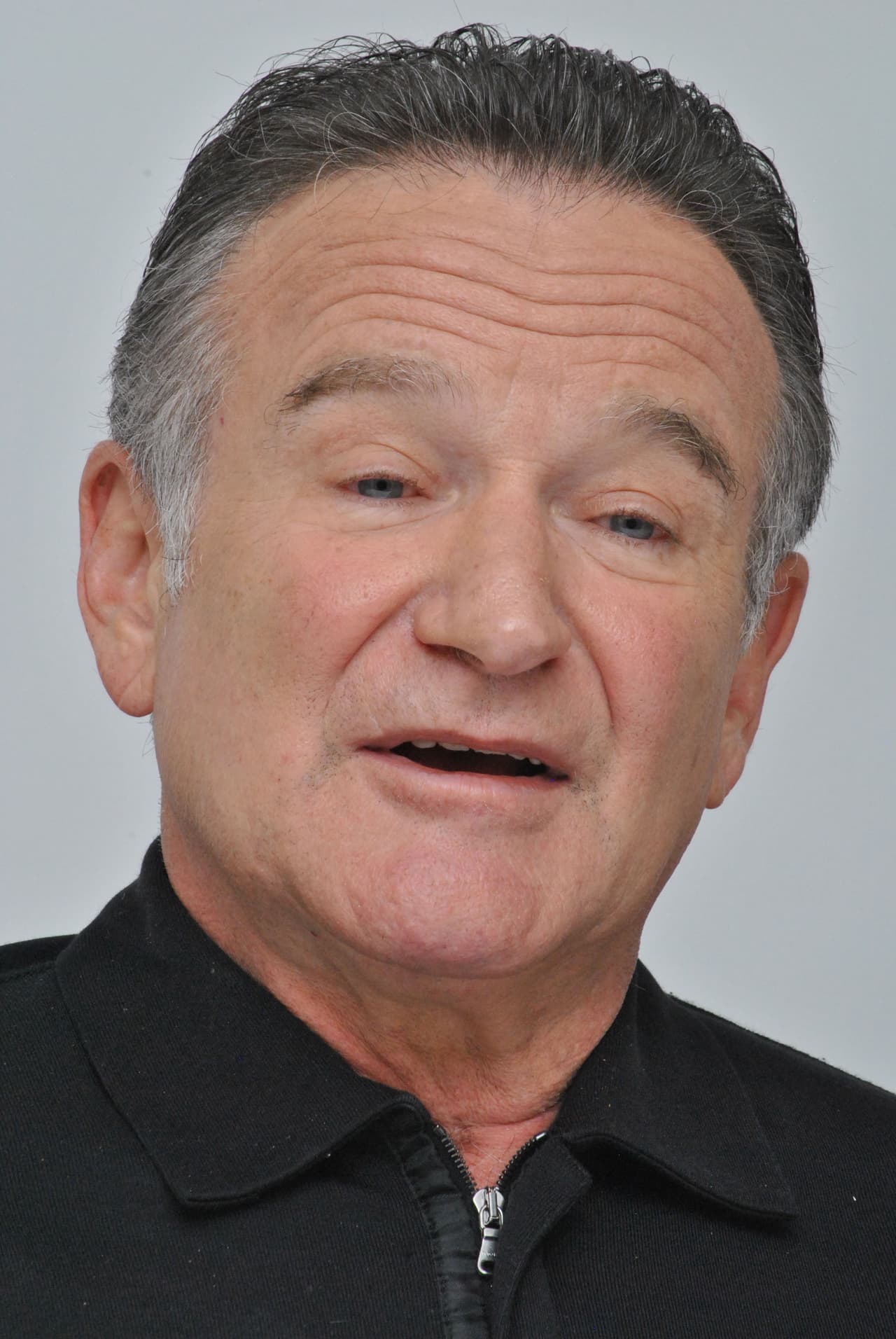 El 11 de agosto de 2014 el actor de 63 años se ahorcó con su cinturón en su casa, ubicada al norte de San Francisco. Cuando la tragedia ocurrió, se rumoró que el actor padecía una terrible depresión que lo había llevado hasta la muerte, pero su esposa aclaró todo en 2016.