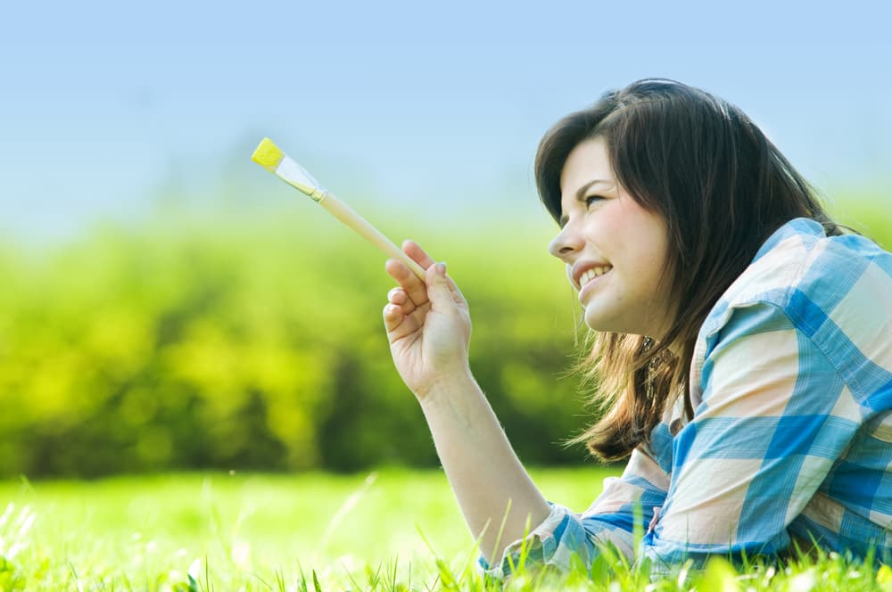 <b>Libra</b>
<br>Con la influencia solar, Libra multiplica su sociabilidad y enfoca positivamente su gusto por la belleza, las formas y el arte.