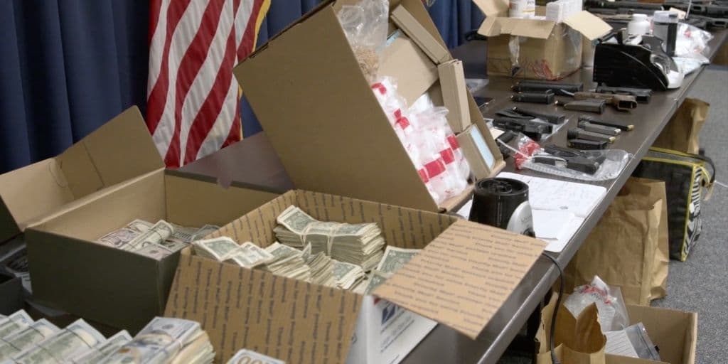 Fiscales federales intervienen en casos locales y describen al fiscal de Filadelfia, Larry Krasner, como "demasiado indulgente" 
