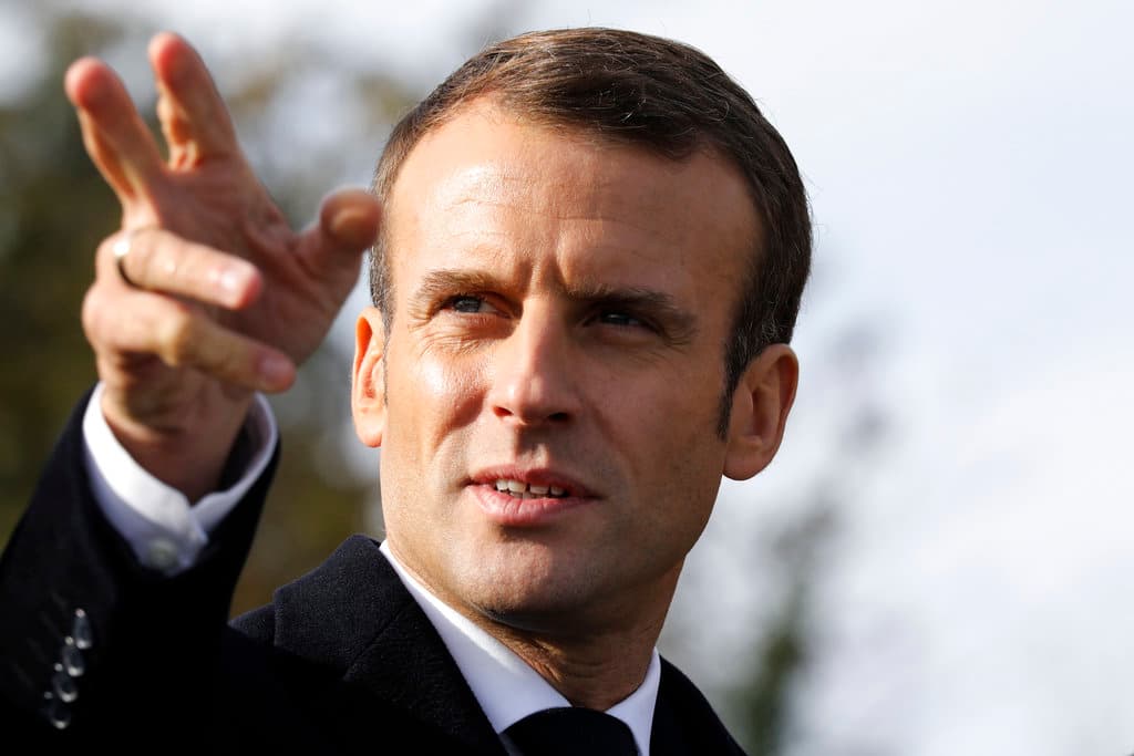 <b>Emmanuel Macron.</b> El presidente francés mostró su apoyo al movimiento parlamentario que busca la transición en Venezuela. “Después de la elección ilegítima de Nicolás Maduro en mayo de 2018, Europa apoya la restauración de la democracia. Macron aclamó la valentía de centenas de miles de Venezolanos que caminan por su libertad”. 
<a href="https://twitter.com/EmmanuelMacron/status/1088377353481453568">Así lo escribió en español en su cuenta de Twitter el 24 de enero.</a>