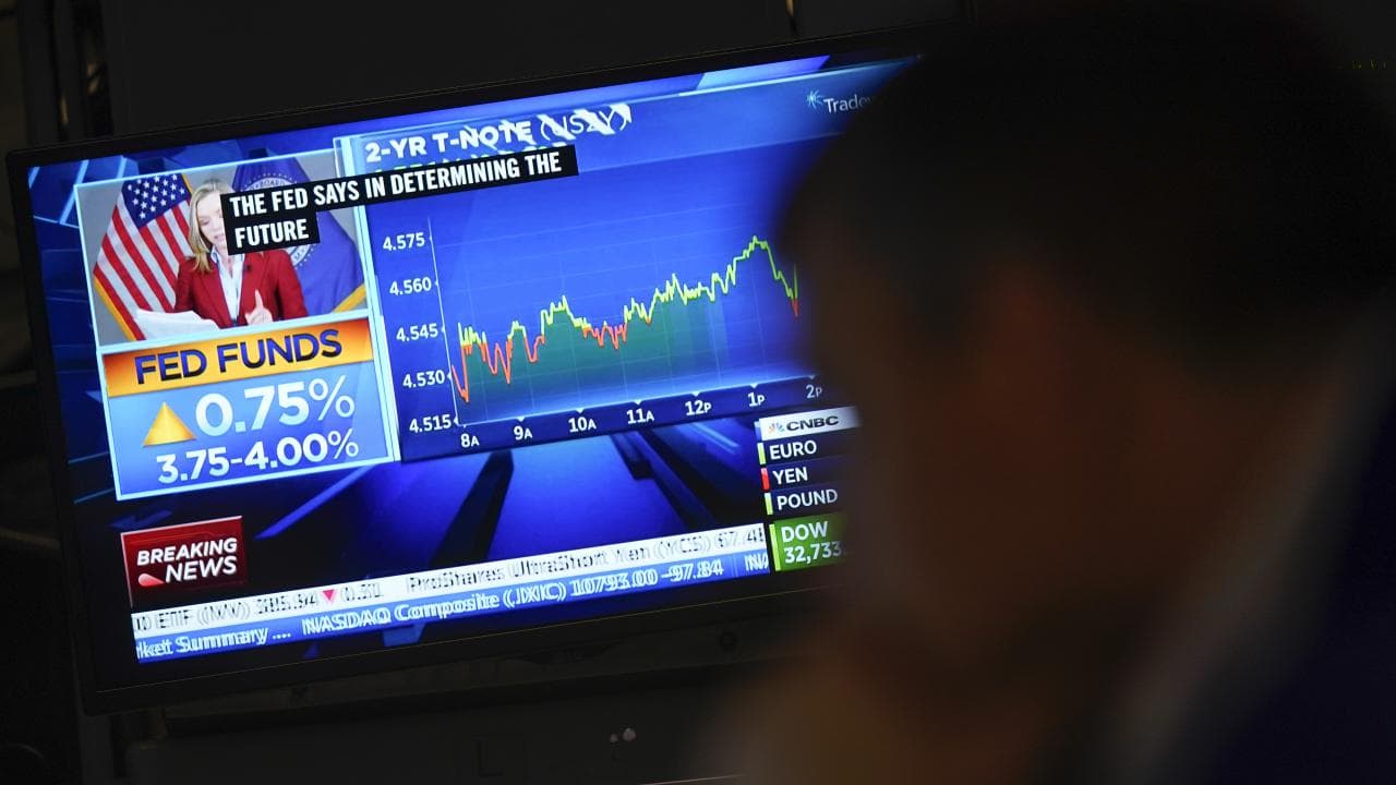El nuevo aumento de la tasa de interés fue de 0.75 punto porcentual, que era lo que se pronosticaba por parte de expertos, con una tasa de interés de referencia de entre 3.75 y 4.00 por ciento. 
<a href="https://www.univision.com/noticias/dinero/fed-sube-su-tasa-de-interes-reunion-noviembre">Sigue las últimas noticias en Univision. </a>