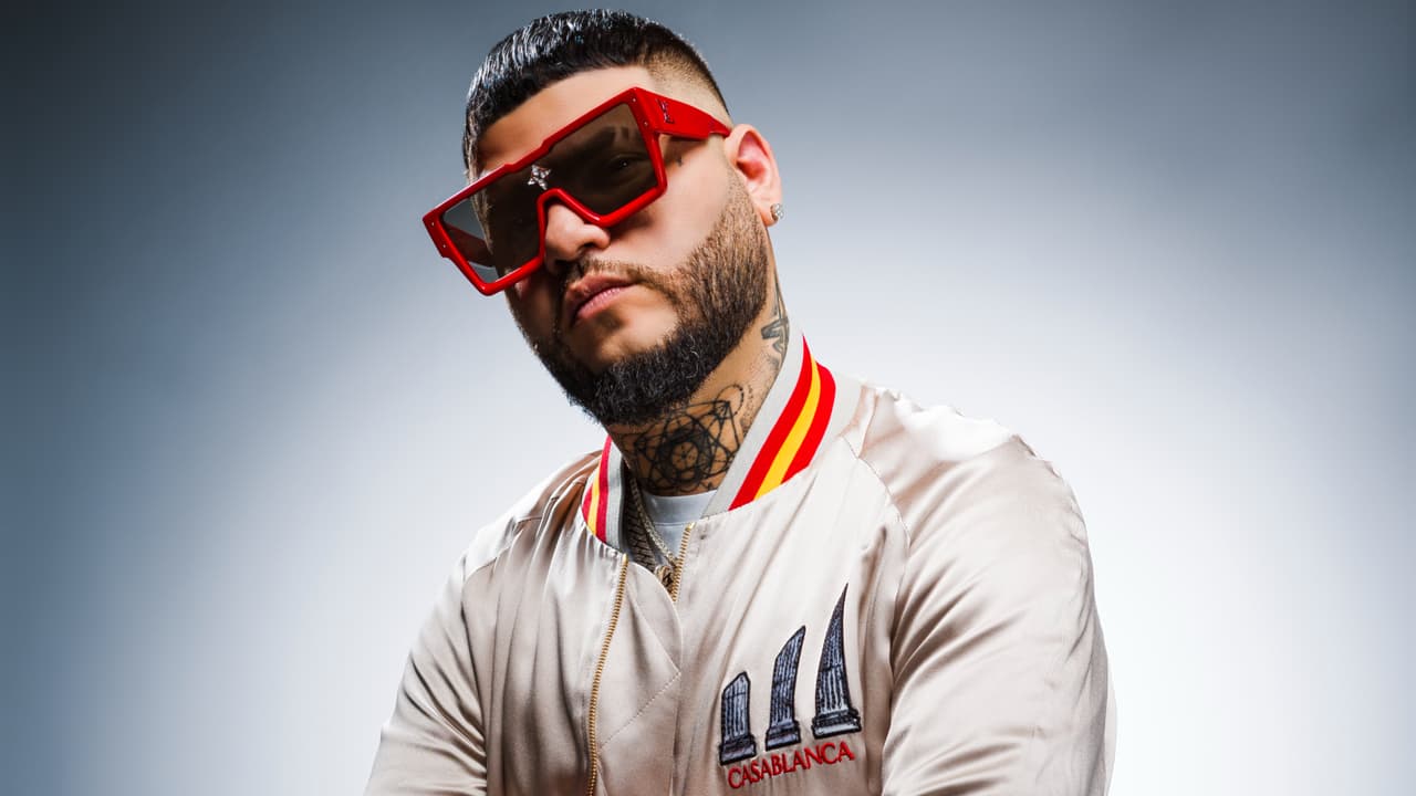 <h3 class="cms-H3-H3"><b>Farruko</b></h3>
<b> </b>
<br>
<b>8 nominaciones</b>
<br>Canción Del Año
<br>Remix Del Año
<br>La Mezcla Perfecta Del Año 
<br>Canción Del Año – Pop-Urbano
<br>Canción Del Año – Pop-Urbano/Dance
<br>Artista Masculino Del Año – Urbano
<br>Canción Del Año – Urbano
<br>Álbum Del Año – Urbano
<br>
