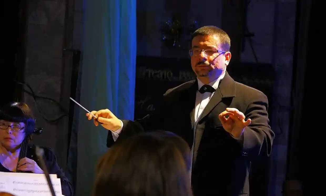 Director de orquesta ucraniano es asesinado por negarse a tocar para las tropas rusas