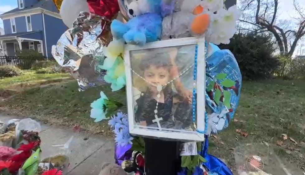 El luto llegó a dos familias a finales de noviembre, cuando 
<a href="https://www.univision.com/local/washington-dc-wfdc/atropello-mortal-deja-dos-ninos-sin-vida-cerca-de-escuela-en-el-condado-prince-georges-video">dos menores de edad y el padre de uno de ellos fueron arrollados mientras se dirigían a la escuela</a> primaria Riverdale.