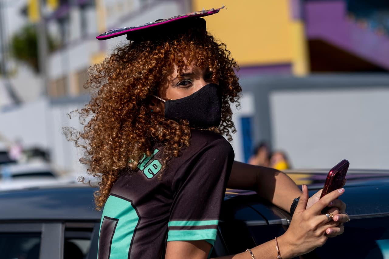Falsedades peligrosas: no es cierto que las mascarillas disminuyen el oxígeno

