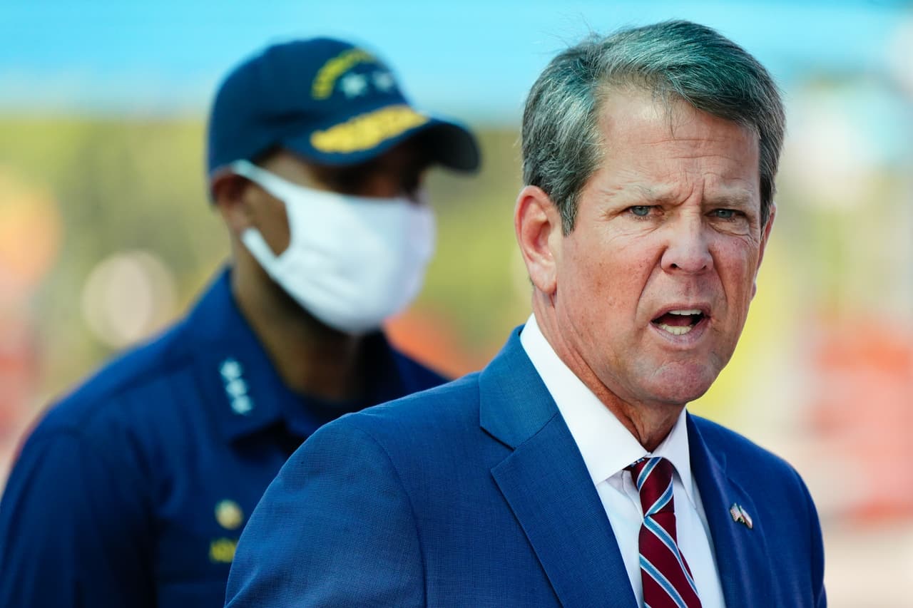 ✅ 
<b>Georgia |</b> FEMA informó el 23 de agosto de la aprobación de los fondos para este estado. En la imagen, su gobernador, el republicano Brian Kemp, en una rueda de prensa el 10 de agosto pasado.