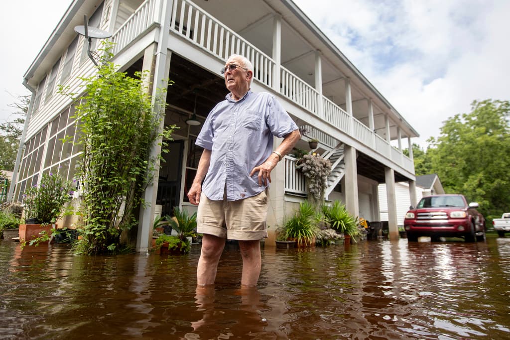 Debby toca tierra en EEUU por segunda vez, en Carolina del Sur: se esperan fuertes lluvias en la Costa Este y sigue el riesgo de inundaciones