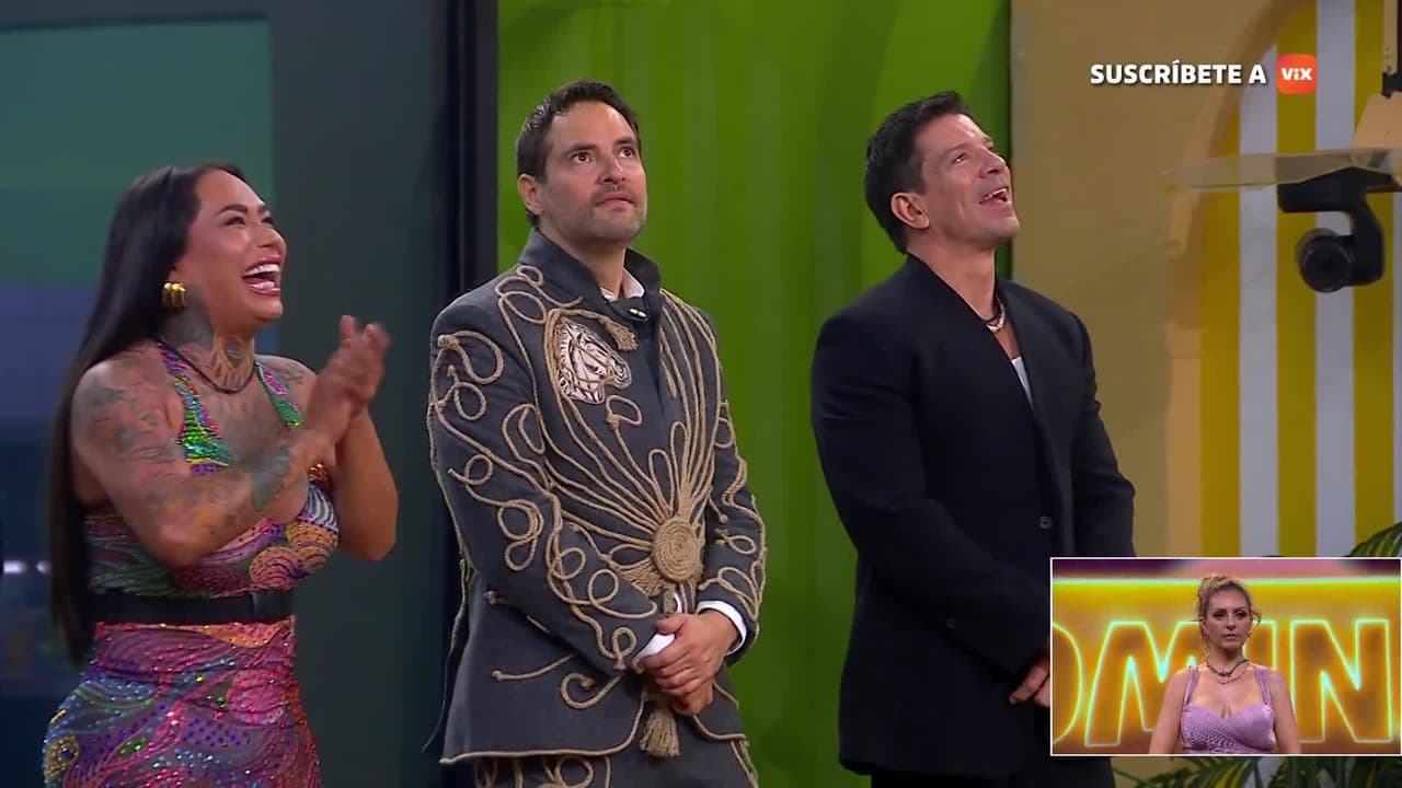 Karina es RECIBIDA CON COHETES luego de ser la primera salvada de la noche