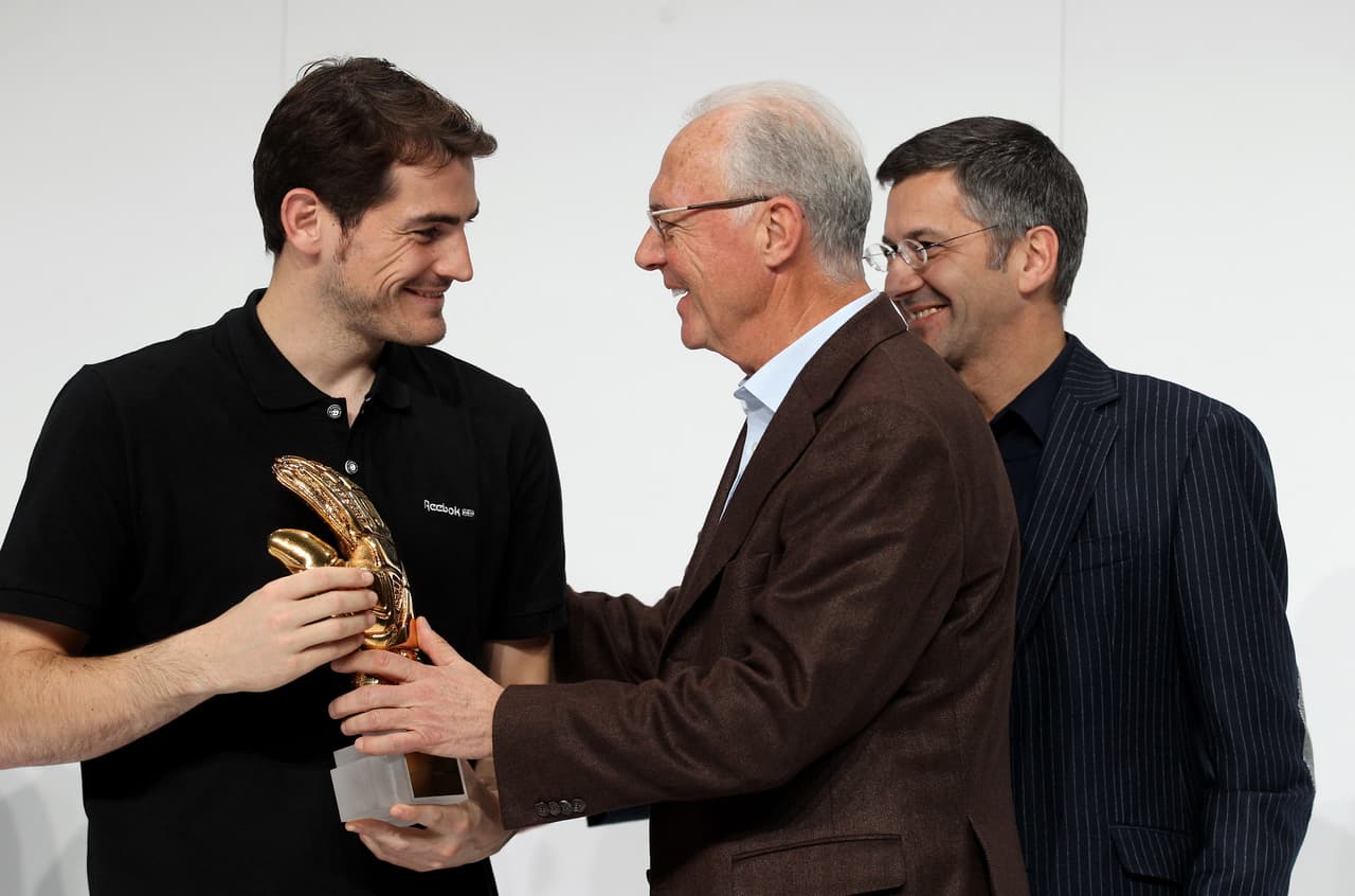 Casillas fue condecorado como el mejor arquero del Mundial de Sudáfrica, con lo que consolidaba su gran momento a nivel mundial.