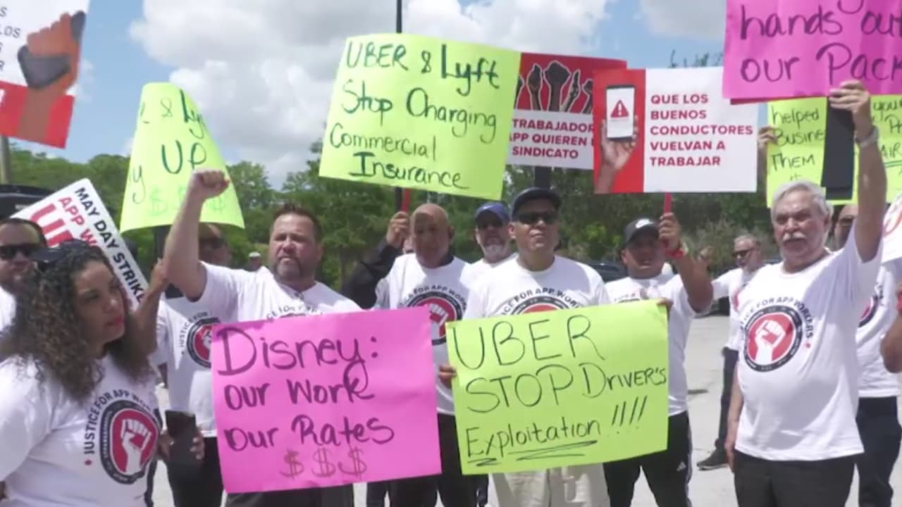“Exigimos pagos justos”: conductores de aplicaciones de transporte protestan por mejoras laborales