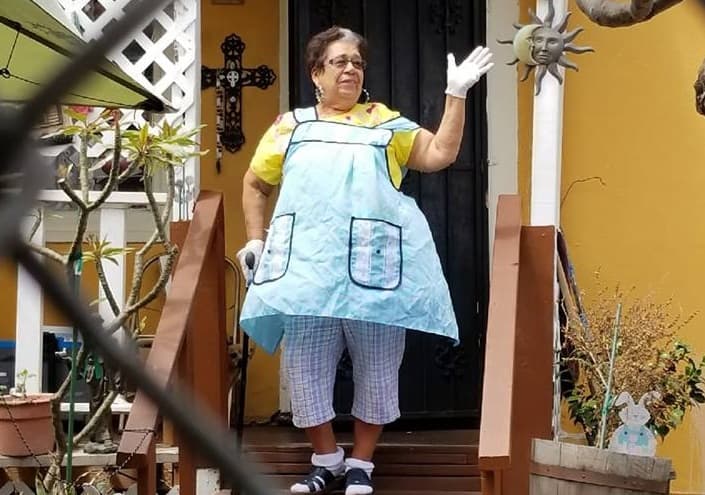 El Programa de Asistencia de Emergencia para el Alquiler, administrado por el Departamento de Servicios Humanos de Pensilvania, cubre un año o más de servicios públicos vencidos para hogares calificados que experimentaron dificultades financieras debido a la pandemia del coronavirus. El programa recibió recientemente una infusión de $ 561 millones y 
<a href="https://www.dhs.pa.gov/coronavirus/Pages/Emergency-Rental-Assistance-Program.aspx" target="_blank">actualmente está aceptando solicitudes</a>.