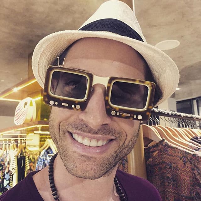 Se trata del galán Sebastián Rulli, quien está aprovechando sus últimos días de vacaciones.