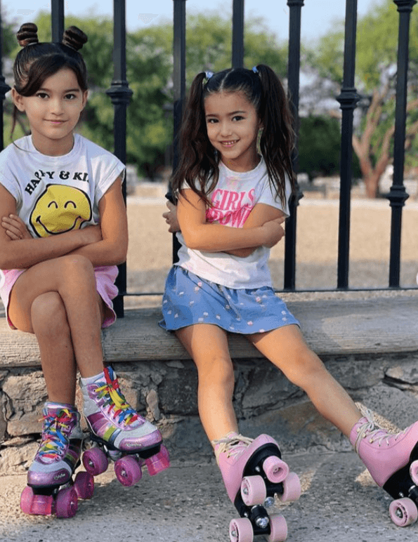 Algunos seguidores de los actores dicen que las niñas son idénticas a su papá. ¿Tú qué opinas?