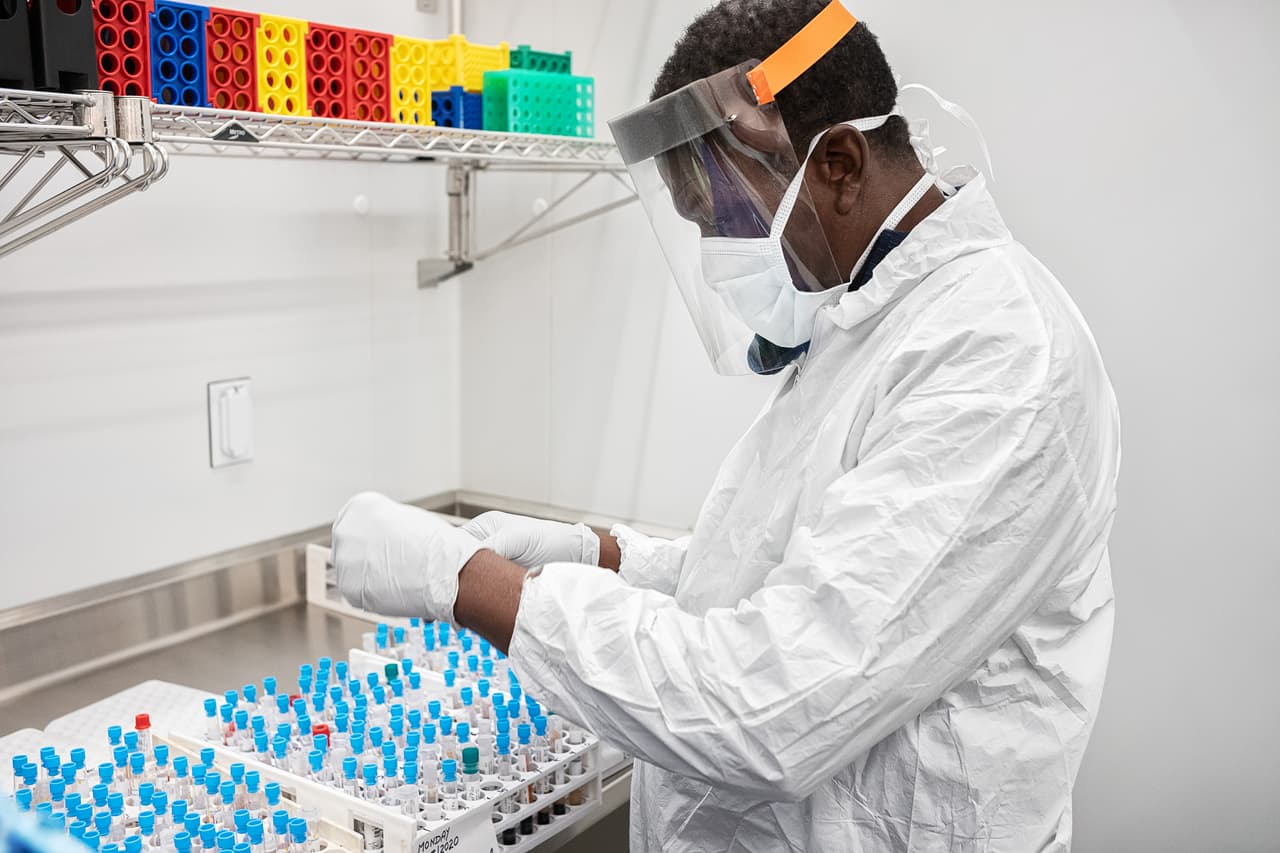 El esteroide dexametasona, barato y disponible, podría convertirse en tratamiento eficaz para reducir mortalidad por coronavirus 