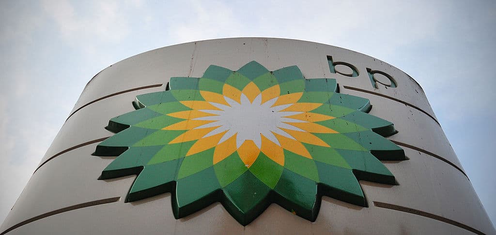 Gigantes petroleras se marchan de Rusia y ponen en aprietos un sector clave para Moscú