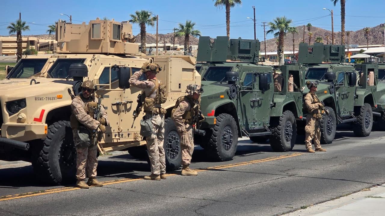 Gobierno federal se prepara para desplegar 700 marines en las calles de Los Ángeles en medio de críticas