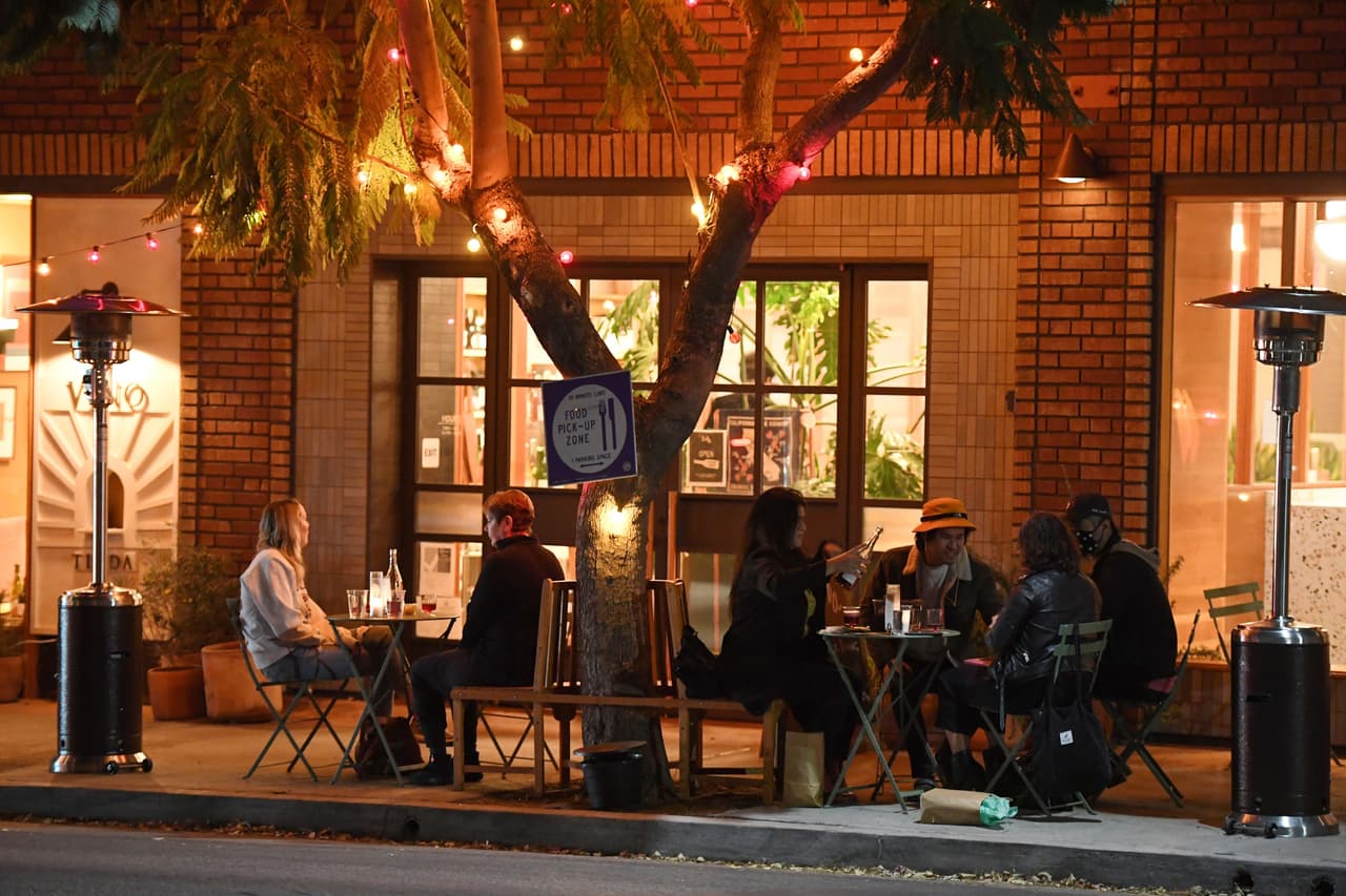 La Asociación de Restaurantes de California demandó al condado de Los Ángeles el lunes en un esfuerzo por anular la restricción del condado.