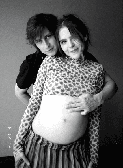 <h3 class="cms-H3-H3">#5 Yuya </h3>
<br>El 29 de septiembre de 2021, Yuya y su novio Siddhartha se convirtieron en padres de Mar.
