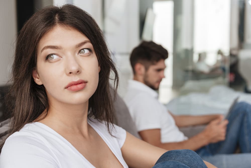 Sí la hay, y ocurre cuando muestra su indecisión en todo momento dudando de todo lo que está sucediendo, queriendo que los demás hagan las cosas siguiendo tu punto de vista estético y preocupándose excesivamente por los aspectos externos de una persona, su apariencia, su físico, descuidando los valores interiores.