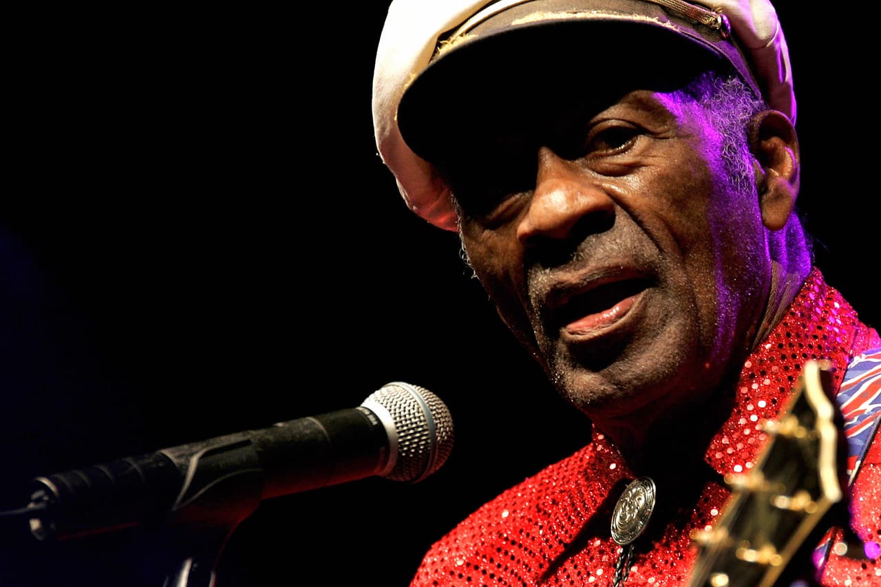 Chuck Berry (18 de octubre, 1926 - 18 de marzo, 2017)