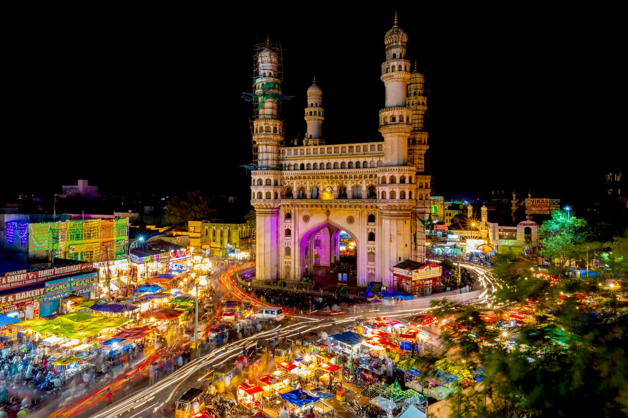 <b>Puesto 25. India</b>.
<br>
<br>Según el estudio, la segunda nación más poblada del mundo ocupa el segundo lugar en la categoría ‘economías emergentes’, uno de los temas claves evaluados para conocer la percepción general de los países. 
<br>
<br>La investigación que determinó este ranking fue realizada por el portal U.S News en colaboración con BAV Group y Wharton School. Consistió en 
<a href="https://www.usnews.com/news/best-countries/articles/us-news-unveils-best-countries-rankings"><u>una encuesta a 17,326 personas en 36 países</u></a> de América, Europa y Medio Oriente, África y Asia.